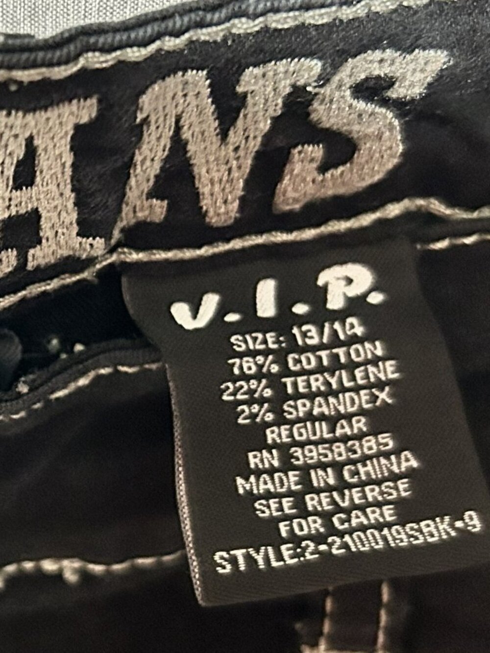 VIP Jeans - Picture 2 of 2